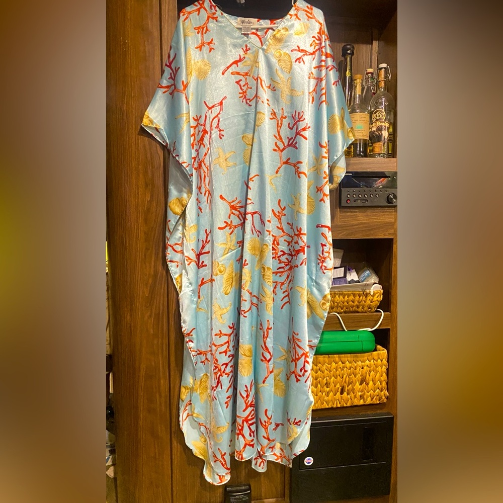 WINLAR womens caftan house dress beach coverup satin OS shells coral mrs… - Picture 2 of 5